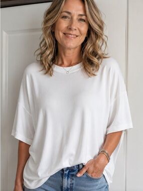 Classic White Halara brand-NWT top